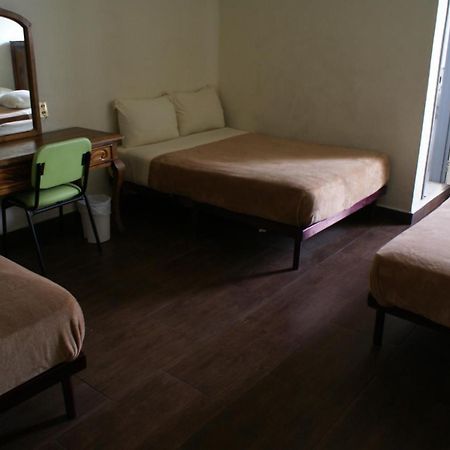 Nueva York Hotel Guadalajara Bagian luar foto