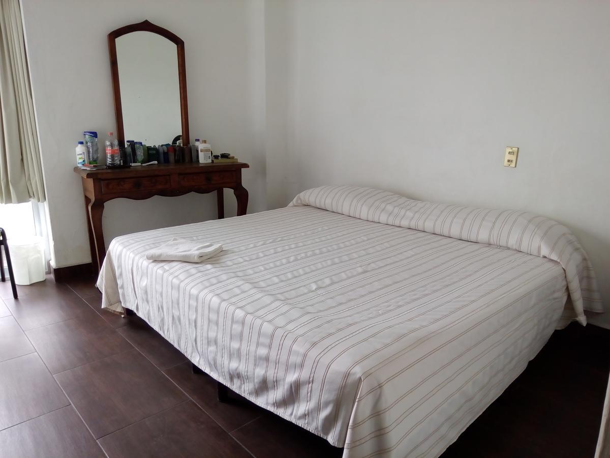 Nueva York Hotel Guadalajara Bagian luar foto