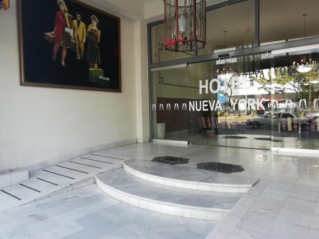 Nueva York Hotel Guadalajara Bagian luar foto